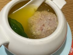 -渝信川菜 · 川味家常菜(财富购物中心店)