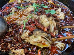 -鸿顺老铁锅美蛙鱼府(解放碑店)
