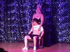 -金东尼人妖秀