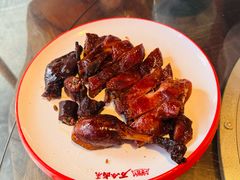 -老鼎万春卤菜(五代传承创始老店)