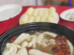 -花苑美食横琴生蚝火锅(拱北粤华路店)