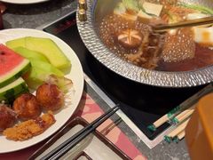 -牛YO寿喜烧·铁板烧和牛火锅自助(市府恒隆店)