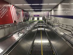 -红土地(地铁站)