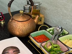 -得意咚瓜·顺德鱼生·冬瓜火锅(深圳首店)