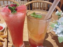 石榴果冻冰沙-必胜客(百联又一城店)