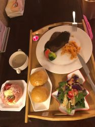 -大美母婴月子中心