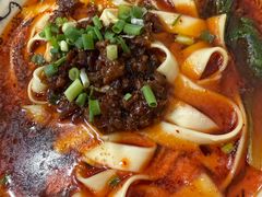 -雷祖芳老妈蹄花店