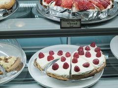-Pie Bird(新闸路店)