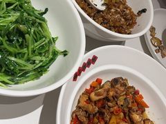 -味上湘菜馆(河马店)