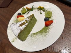 -港丽餐厅(正大店)
