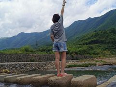 -安吉龙王山峡谷漂流