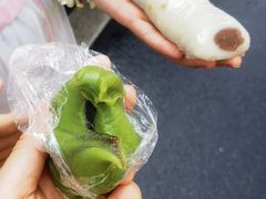 豆沙青团-许阿姨糕团店(南京总店)