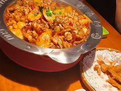 -钳小厨疯味1987肉蟹煲(美一城广场店)