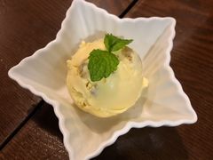 朗姆酒葡萄干冰淇淋-LA CREPERIE BRETONNE布列塔尼法式餐厅(天童北路店)