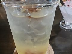 -良友书坊(安徽路店)