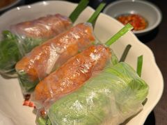 -大头虾越式风味餐厅(光明广场店)