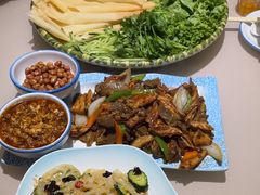 -老码头黑皮肘子锅包肉(赣水路店)