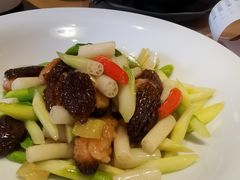 羊肚菌酿虾滑炒藕尖-榕意·川味之美(深业上城店)