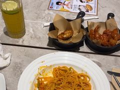 -必胜客(上海新南方商城PH店)