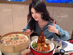 景观位-御口福·廿八年经典粤菜·驰名烧鹅 (远景路店)