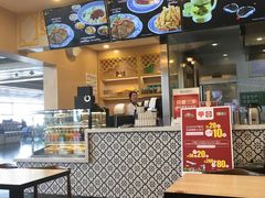 -陇兴楼兰州拉面(西安咸阳国际机场店)