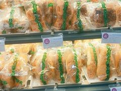 -凯司令(豫园地铁站店)