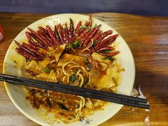 -方铲铲·成都板凳面(滨江银泰店)