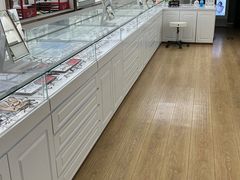 -翰佐蔡司小乐圆·依视路星趣控·暴龙眼镜折扣店