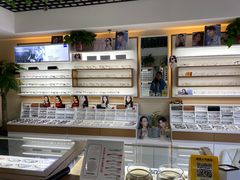 -视野联行眼镜·蔡司授权店(长白万象汇店)