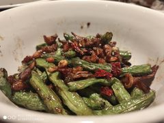 四季豆煸脆骨-小隐人家(乐松店)