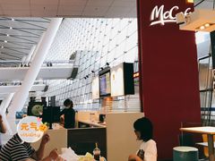 大堂-麦当劳(吴圩机场店)