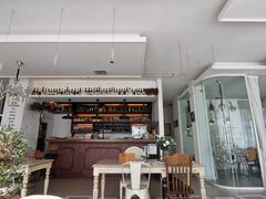 -MOMENT湖景餐厅(解放路店)