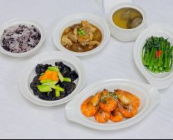 -圣贝拉母婴护理中心(深圳莱佛士店)