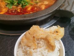 -灶知轩湘西石锅鱼(万佳广场店)