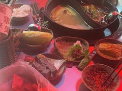 -赵美丽·重庆社区火锅·直营店(火车东站·中豪国际店)