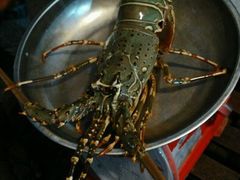 -Thiw Soen Seafood Restaurant