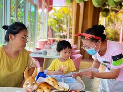 -水桶王国主题餐厅·聚会·生日派对·亲子活动·家庭套餐(亚龙湾希尔顿店)