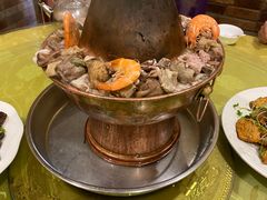 -鑫渔港海鲜本地菜·山海关浑锅(东戴河店)