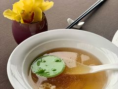 莲蓬养生炖松茸-三利音·东方司宴(外滩店)