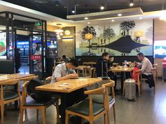 大堂-李先生牛肉面大王(成都东站西广场店)