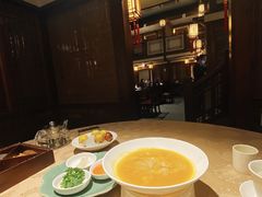 -成隆行·蟹王府(九江路店)