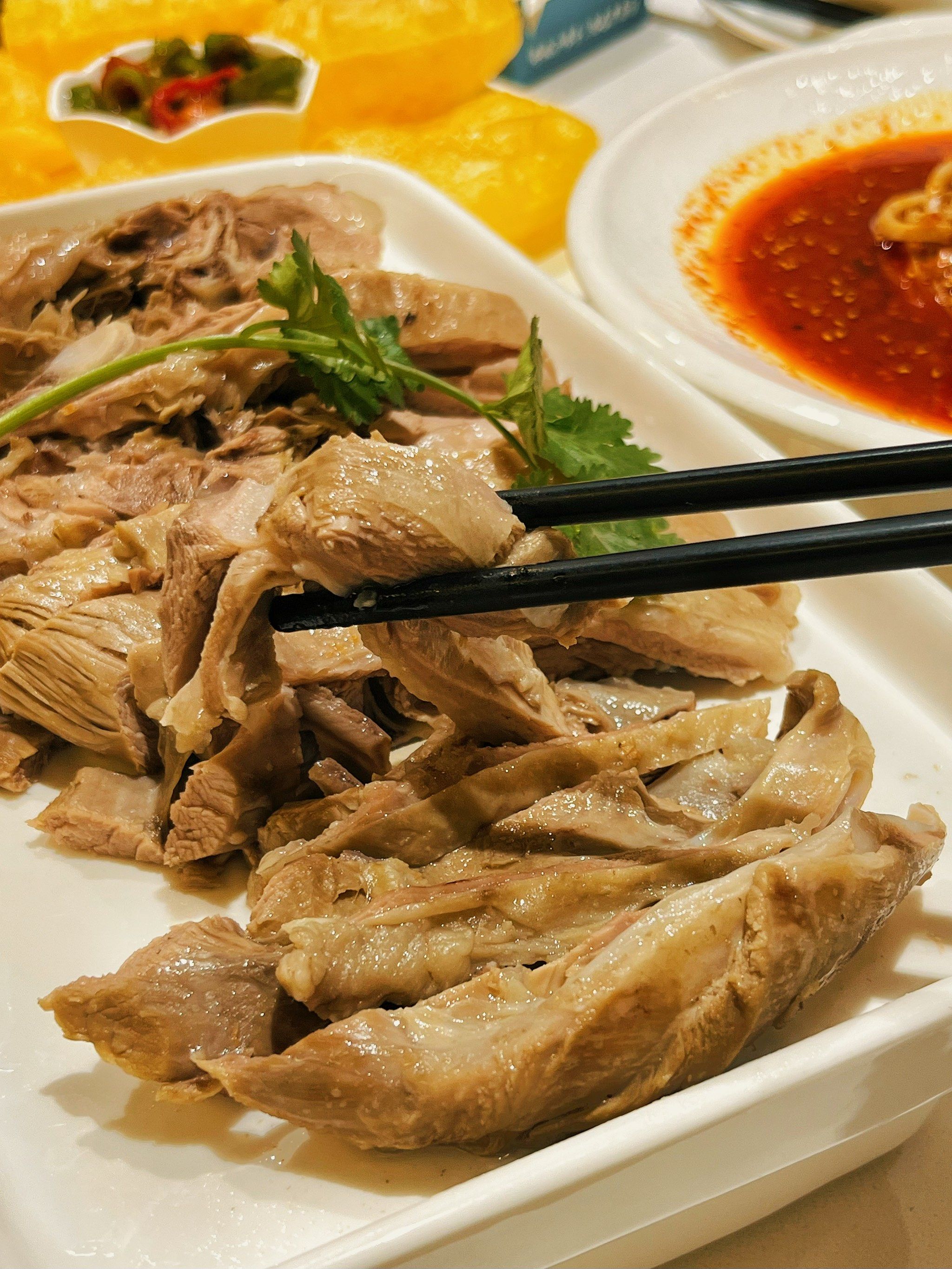 羊羔肉质鲜美,脂肪均匀,入口即化～✨

🍖