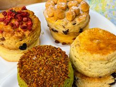 -SKROLL卡特司库·蛋糕定制·生吐司·司康(古北程家桥店)
