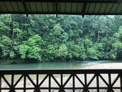 -乌鲁淡布隆国家公园