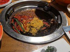 -城墙拐拐火锅(三峡广场黑金冠店)