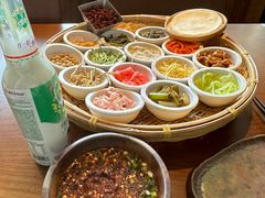 -包整·丝娃娃(一览甲秀楼风景店)