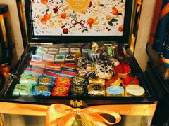 -VENCHI 闻绮(广州太古汇店)
