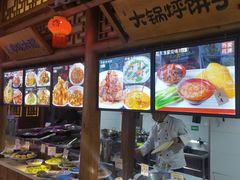 -乔家小院•非遗驴肉•本地小海鲜(滨河路店)