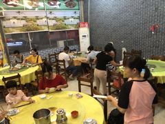 大堂-红炎炎农家菜老字号(金水台店)