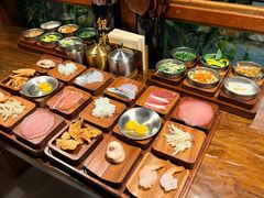-银米·云南传统过桥米线(双廊黑金冠店)